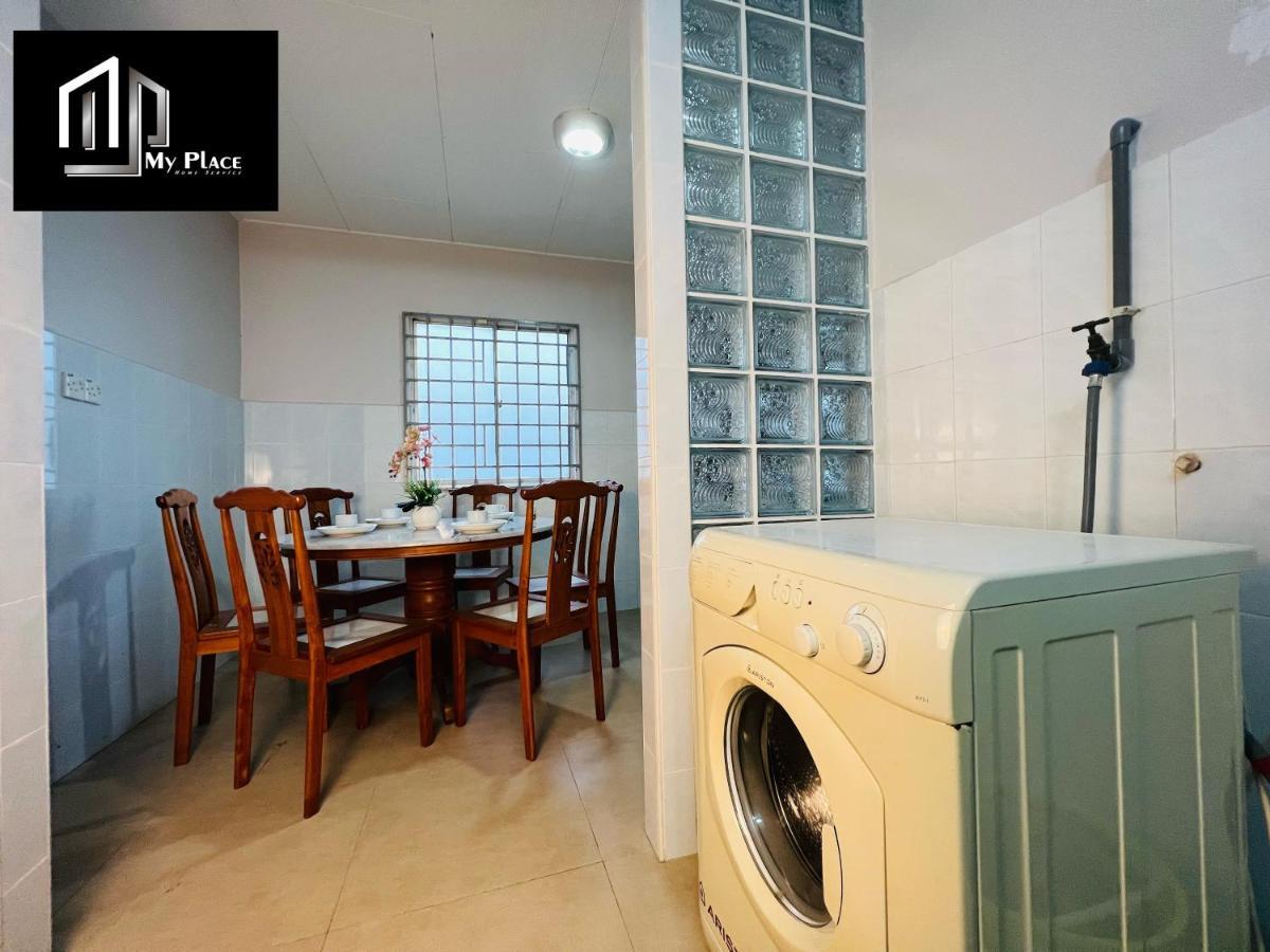 2 Storey 5Br 16Pax Semabok Taman Cheng Ho, 3 By Myplace Malacca Exterior foto